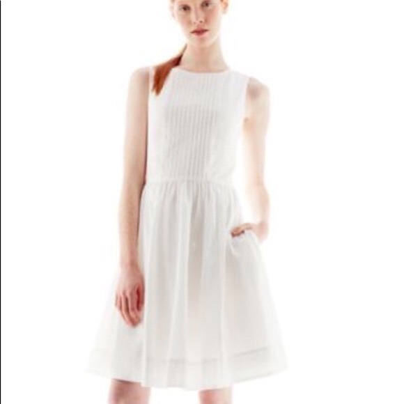Joe Fresh Pintuck Dress with Eyelet Back - Size 12 - Picture 2 of 6